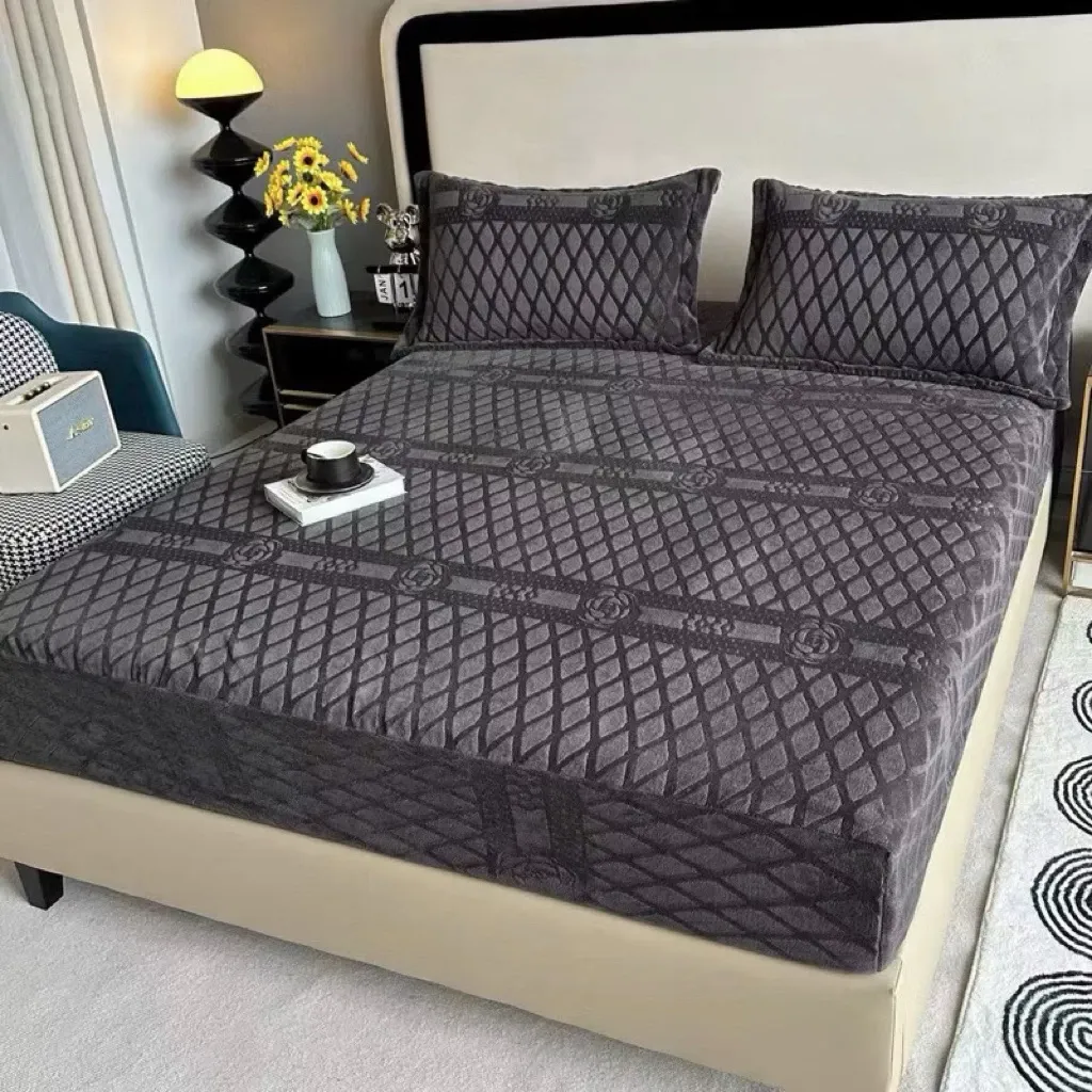 N003-Ghi đậm.webp