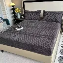 N003-Ghi đậm.webp